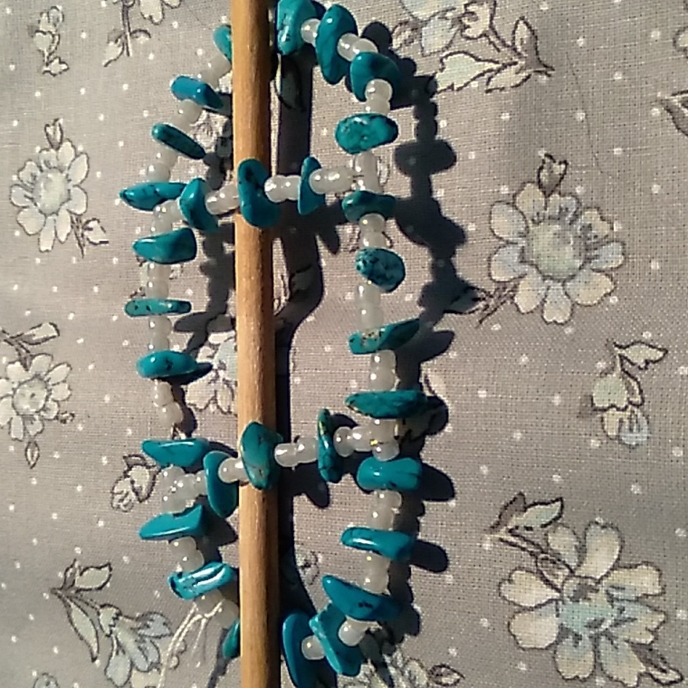 Oggie design hair piece